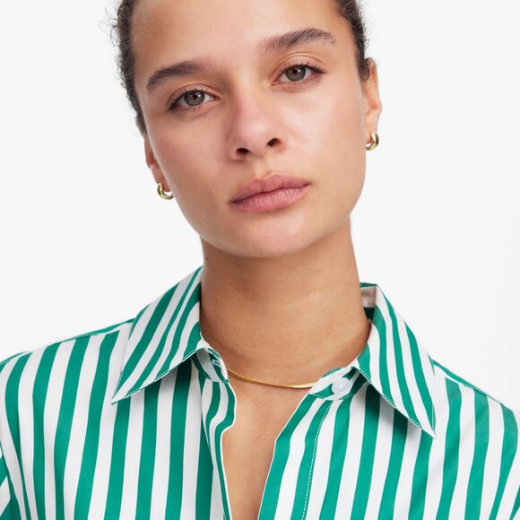 Madewell Easy Y-Neck Button-Up Shirt in Verdant Green XS - Picture 5 of 9